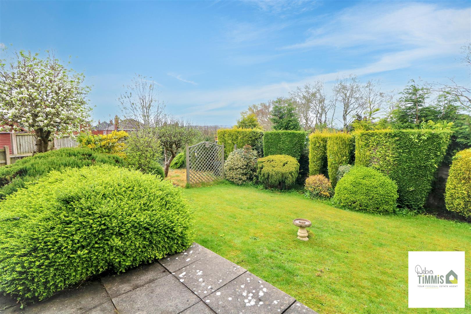 2 bed property in Carlyon Place, Stoke-On-Trent